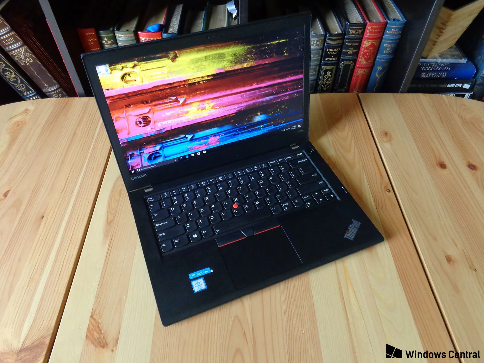Đây là 6 chiếc laptop tuyệt vời và nhỏ gọn có tích hợp mạng không dây LTE
