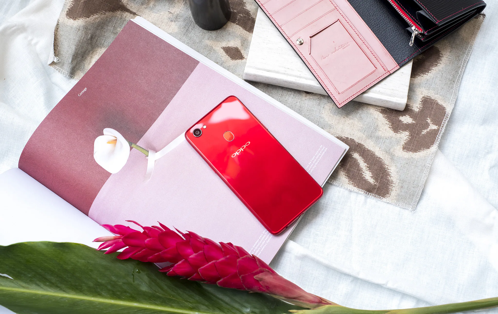 Hơn 27.000 đơn đặt cọc OPPO F7 sẽ được giao máy từ hôm nay