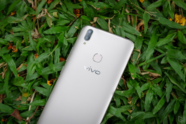 Đánh giá chi tiết Vivo V9 bắt kịp xu hướng, liệu có đáng mua?