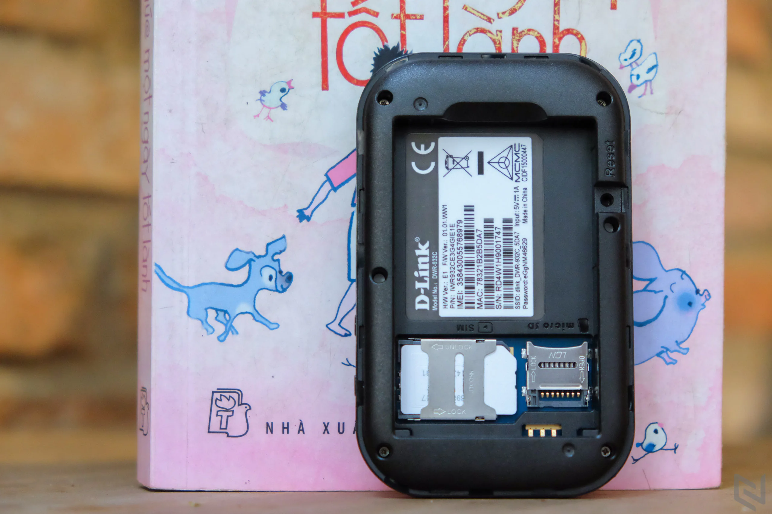 Trên tay bộ phát Wi-Fi của D-Link mã DWR-932C E1: Tiện dụng và nhỏ gọn