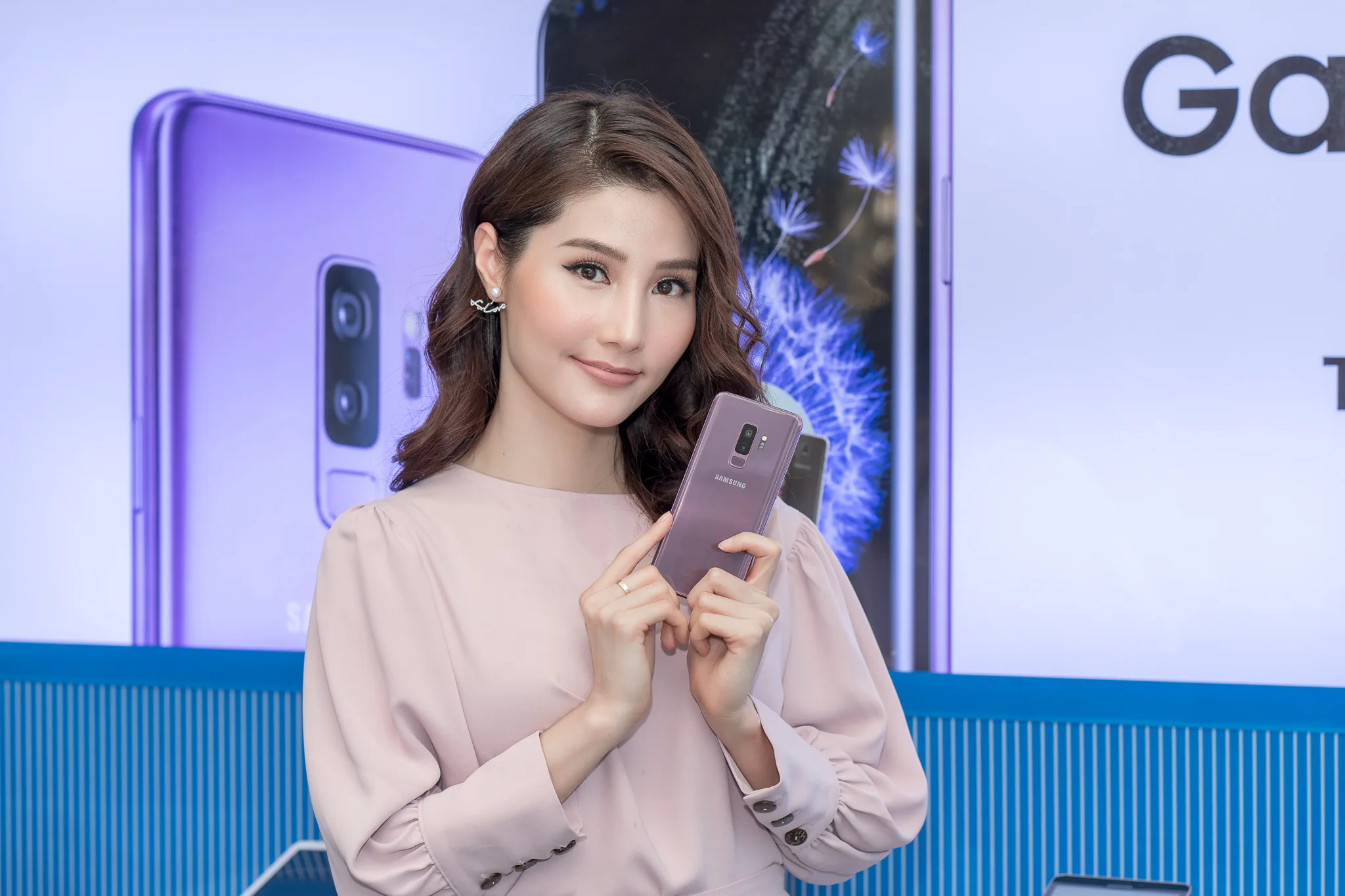 Samsung Galaxy S9+ 128GB màu tím lí lắc bắt đầu được bán ra độc quyền tại FPT Shop