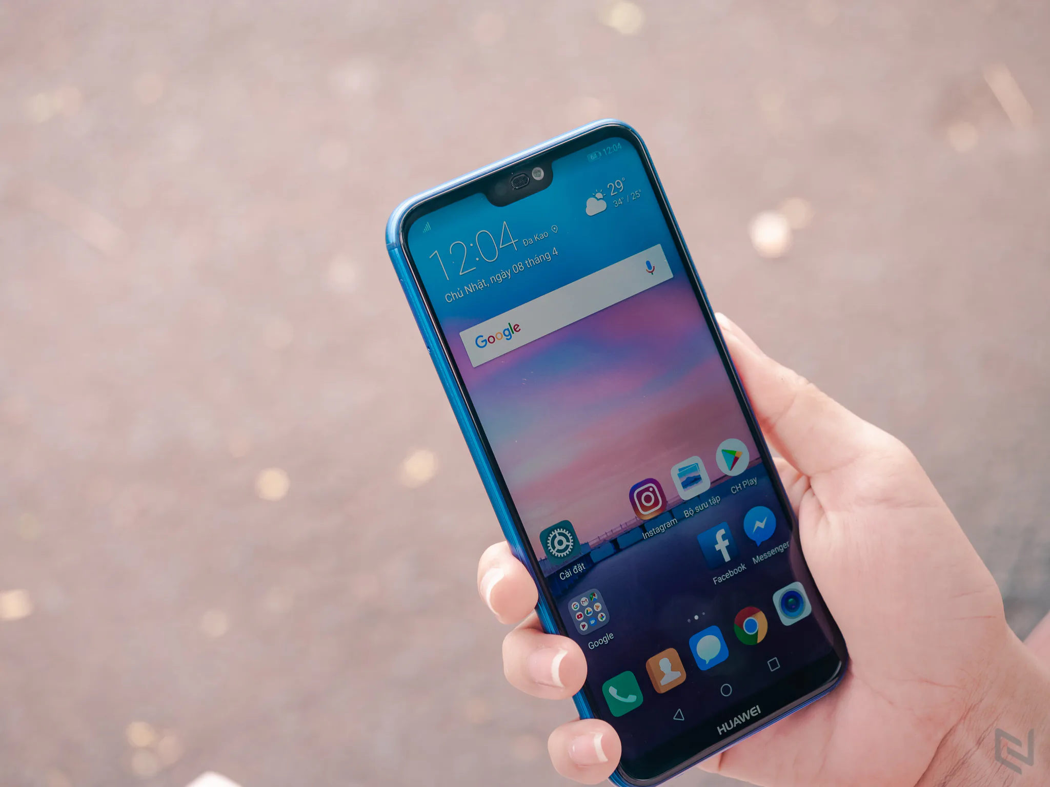 Đánh giá Huawei Nova 3e, chiếc điện thoại dành cho người thích màu xanh yêu hoà bình