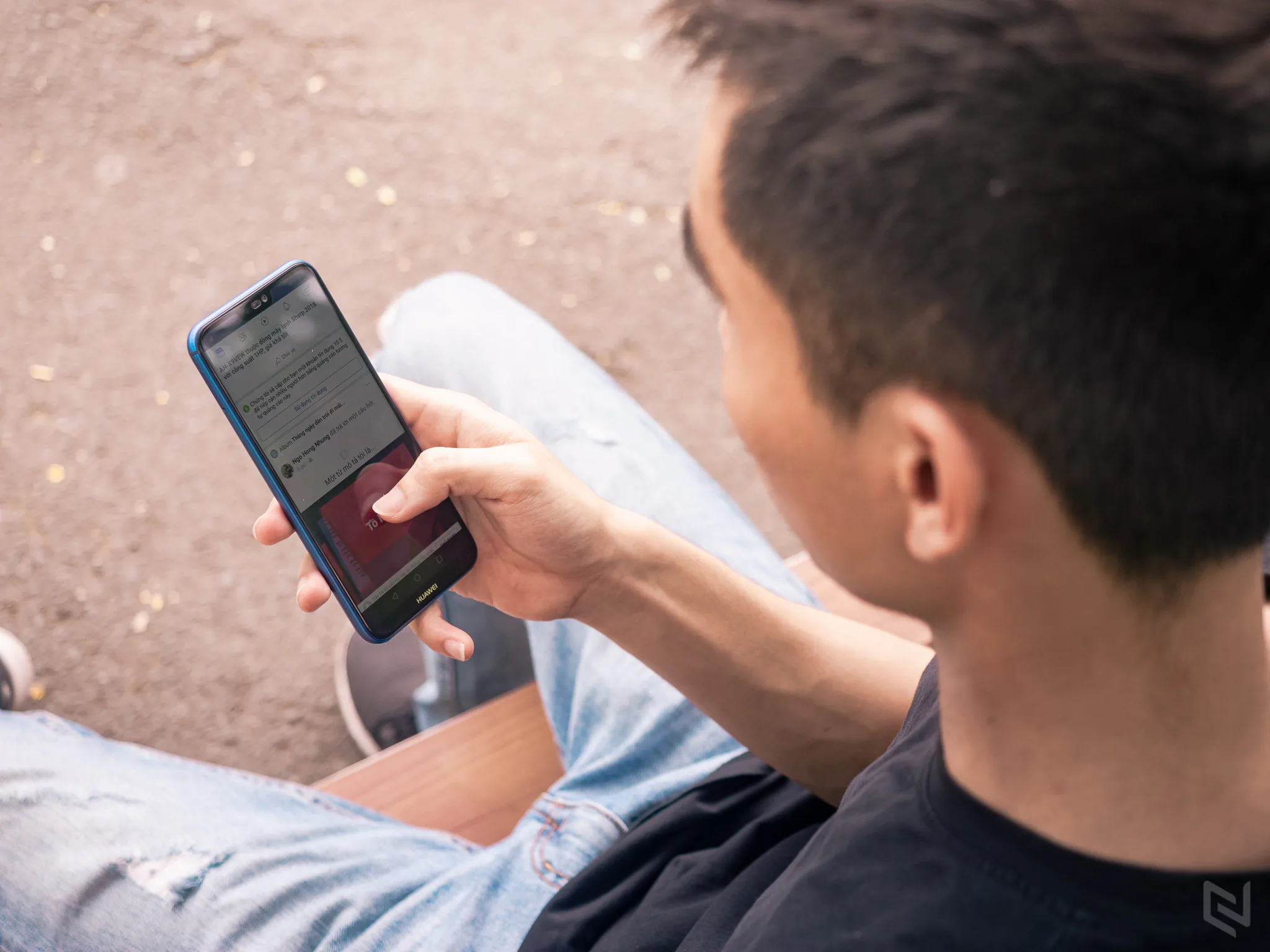 Đánh giá Huawei Nova 3e, chiếc điện thoại dành cho người thích màu xanh yêu hoà bình