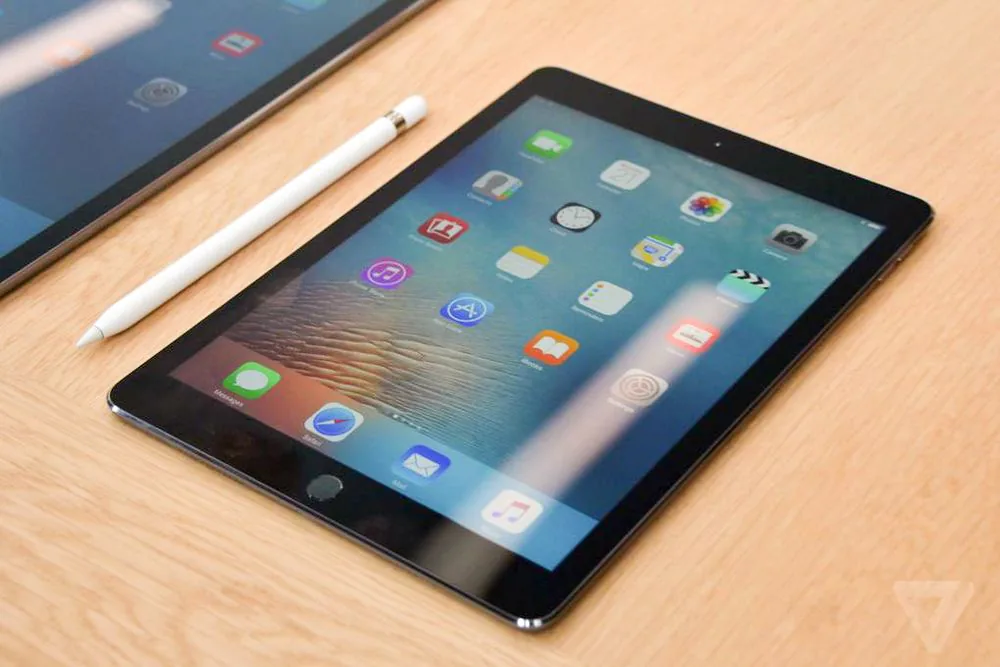 Apple từ bỏ Intel chỉ vì chính bản thân Intel không chịu thay đổi