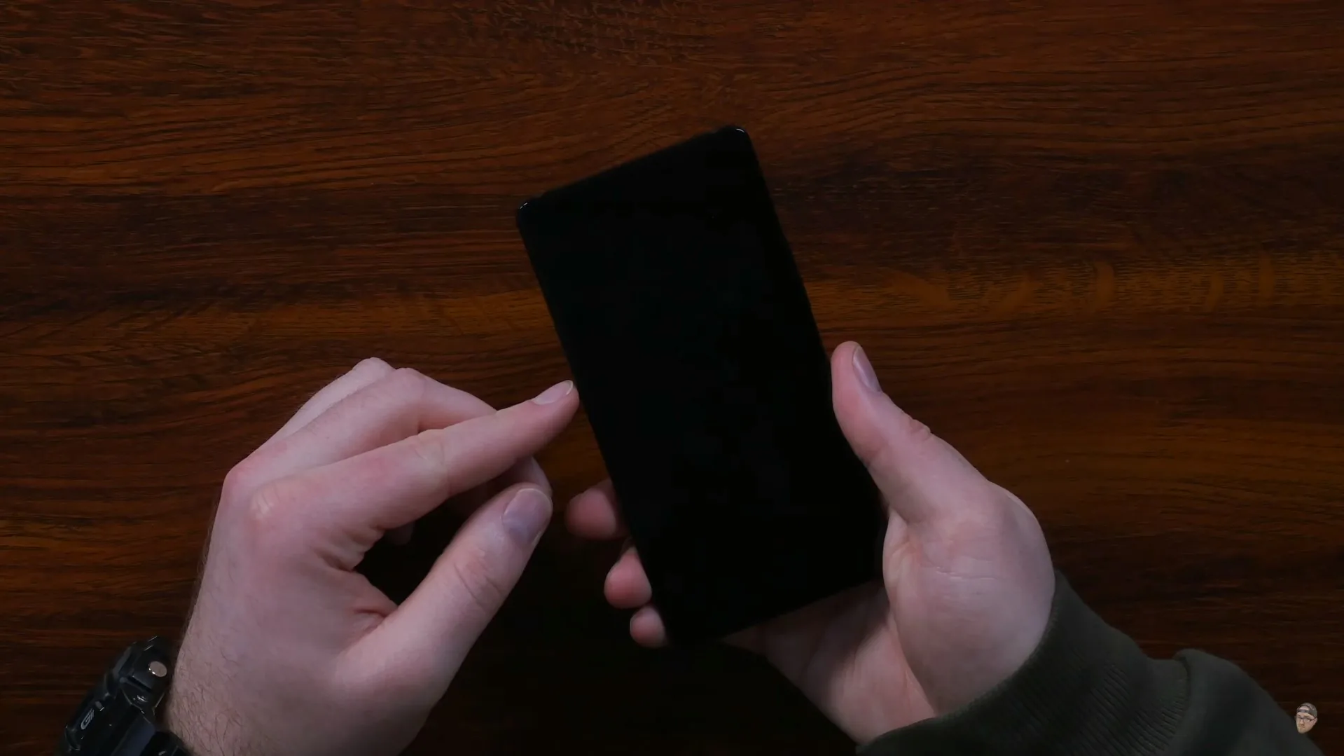 Unbox Therapy đánh giá Vivo Apex, điện thoại màn hình tràn viền đúng nghĩa