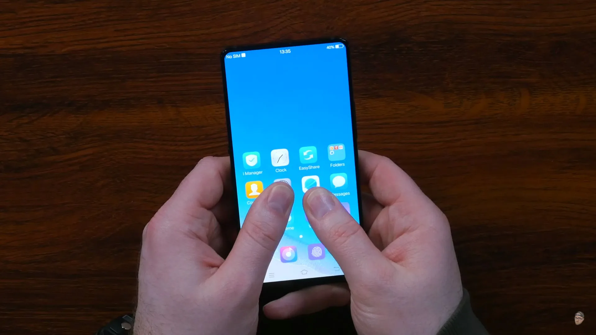 Unbox Therapy đánh giá Vivo Apex, điện thoại màn hình tràn viền đúng nghĩa