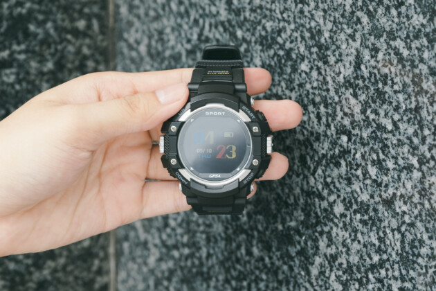 Đánh giá DT No.1 F7: Smartwatch thể thao nhiều tính năng với mức giá hấp dẫn