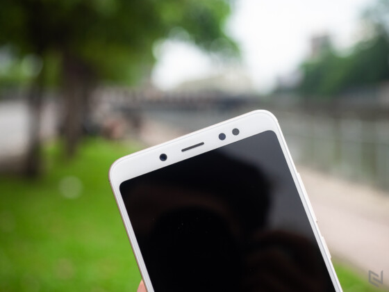 Trên tay Xiaomi Redmi Note 5: Snapdragon 636, camera kép xóa phông