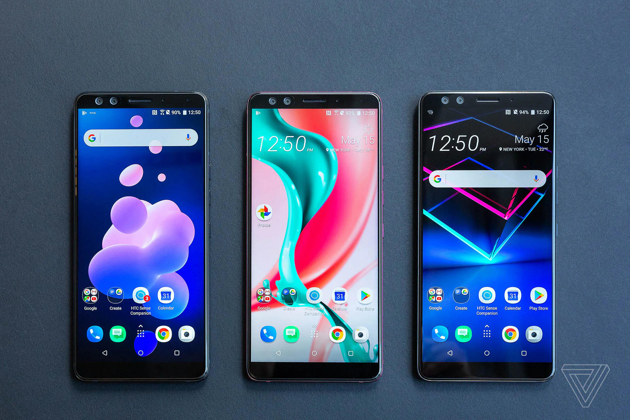 HTC U12+ ra mắt, 4 camera, màn hình 6-inch 2K, 2 lựa chọn màu sắc mới ấn tượng, không có tai thỏ