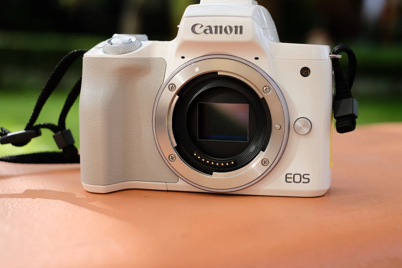 Những mẫu camera mới của Canon nhắm đến giới trẻ với mức giá hấp dẫn