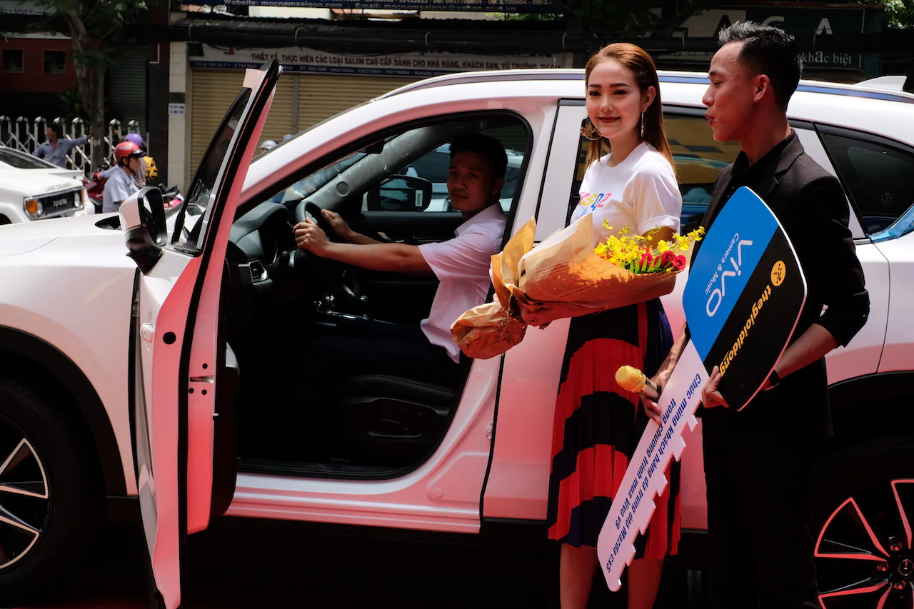 Trao Mazda CX-5 trị giá 890 triệu cho khách hàng mua Vivo V9 tại TGDĐ