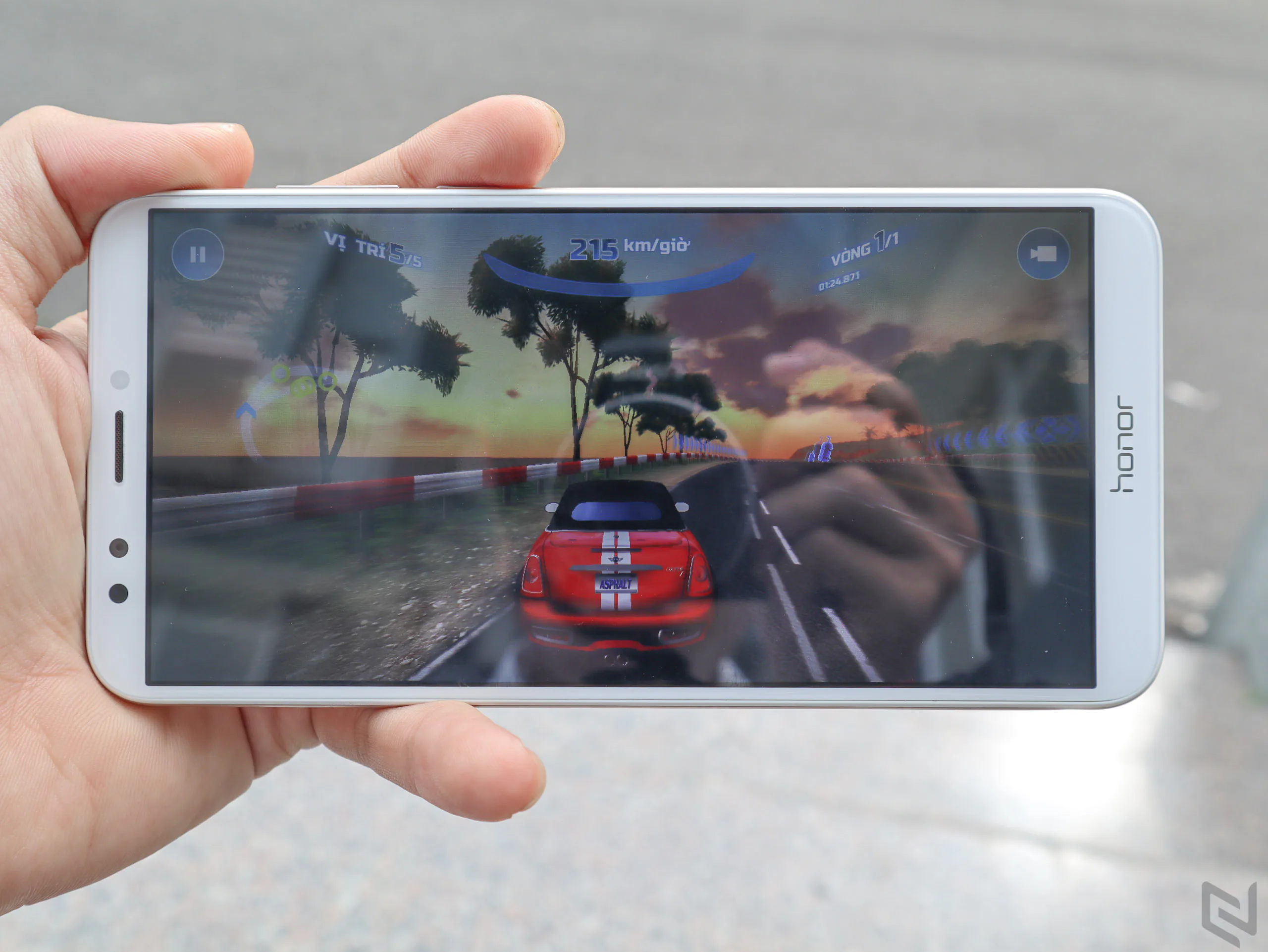 Trải nghiệm Honor 7C, tính năng cao cấp chỉ với mức giá phổ thông