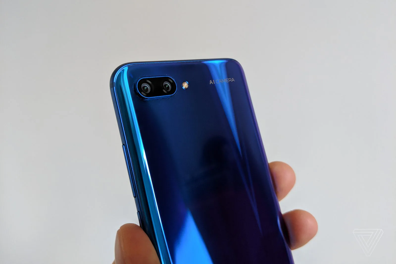 Honor 10 sẽ lên kệ thị trường Việt Nam với giá dưới 10 triệu đồng