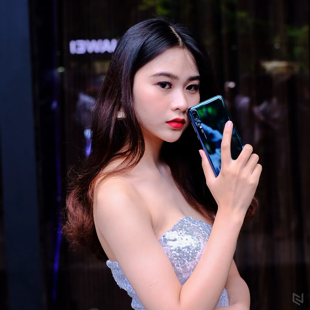 Huawei P20 Pro smartphone 3 camera hỗ trợ AI đỉnh cao ra mắt