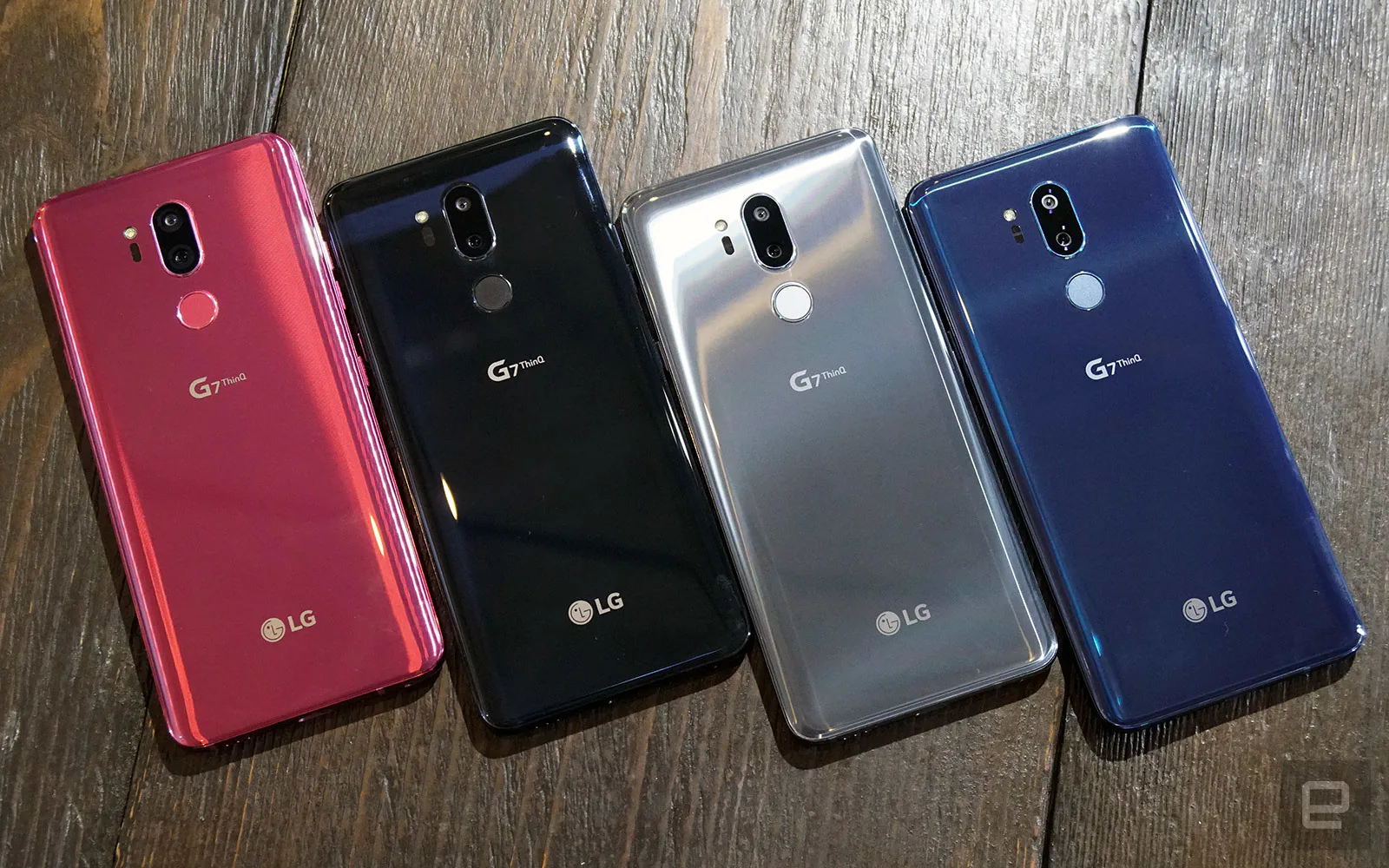 Trên tay LG G7 ThinQ: Màn hình đẹp, loa to cùng với nút vật lý dành riêng cho Google Assistant
