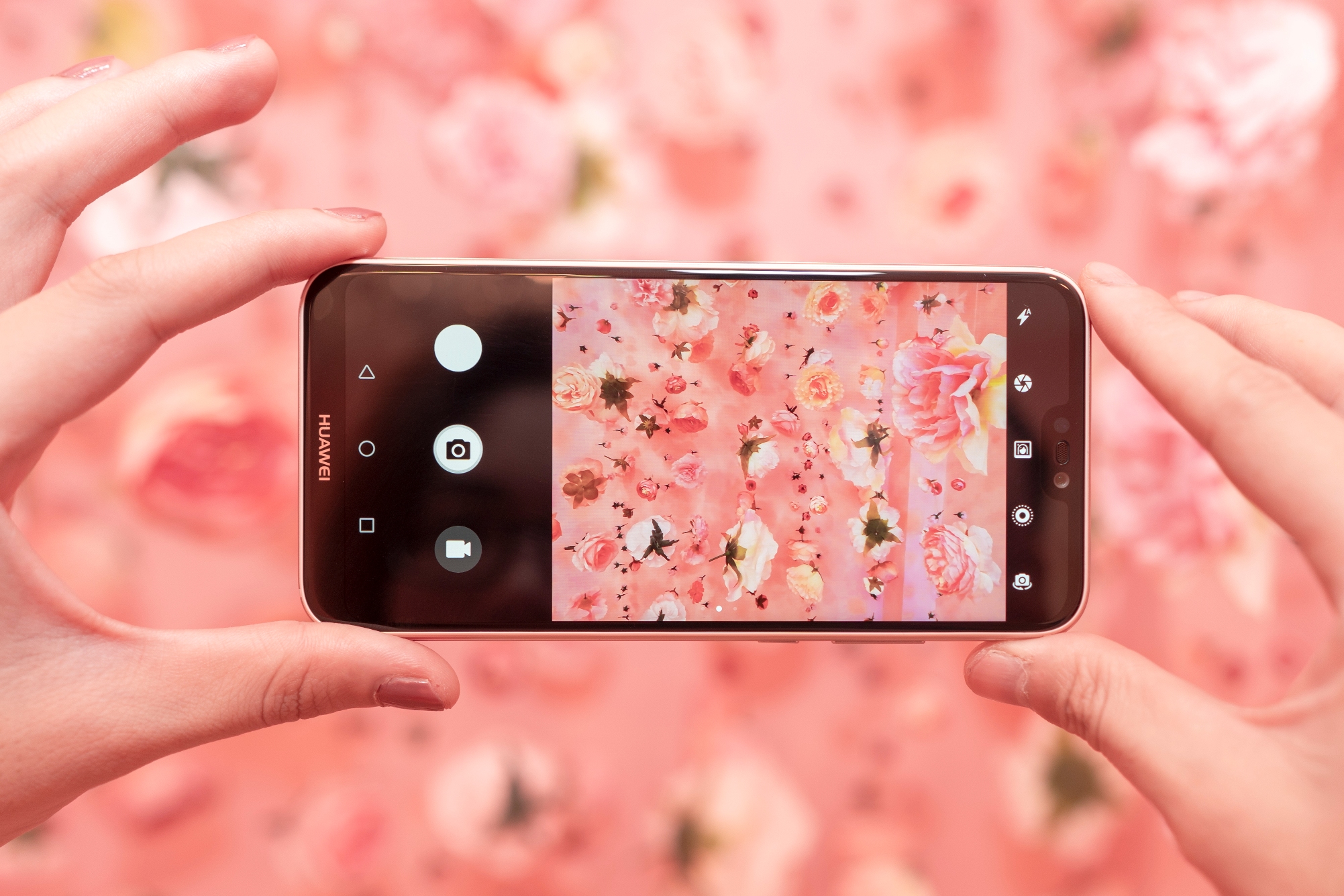 Huawei chính thức giới thiệu phiên bản Nova 3e màu hồng Sakura