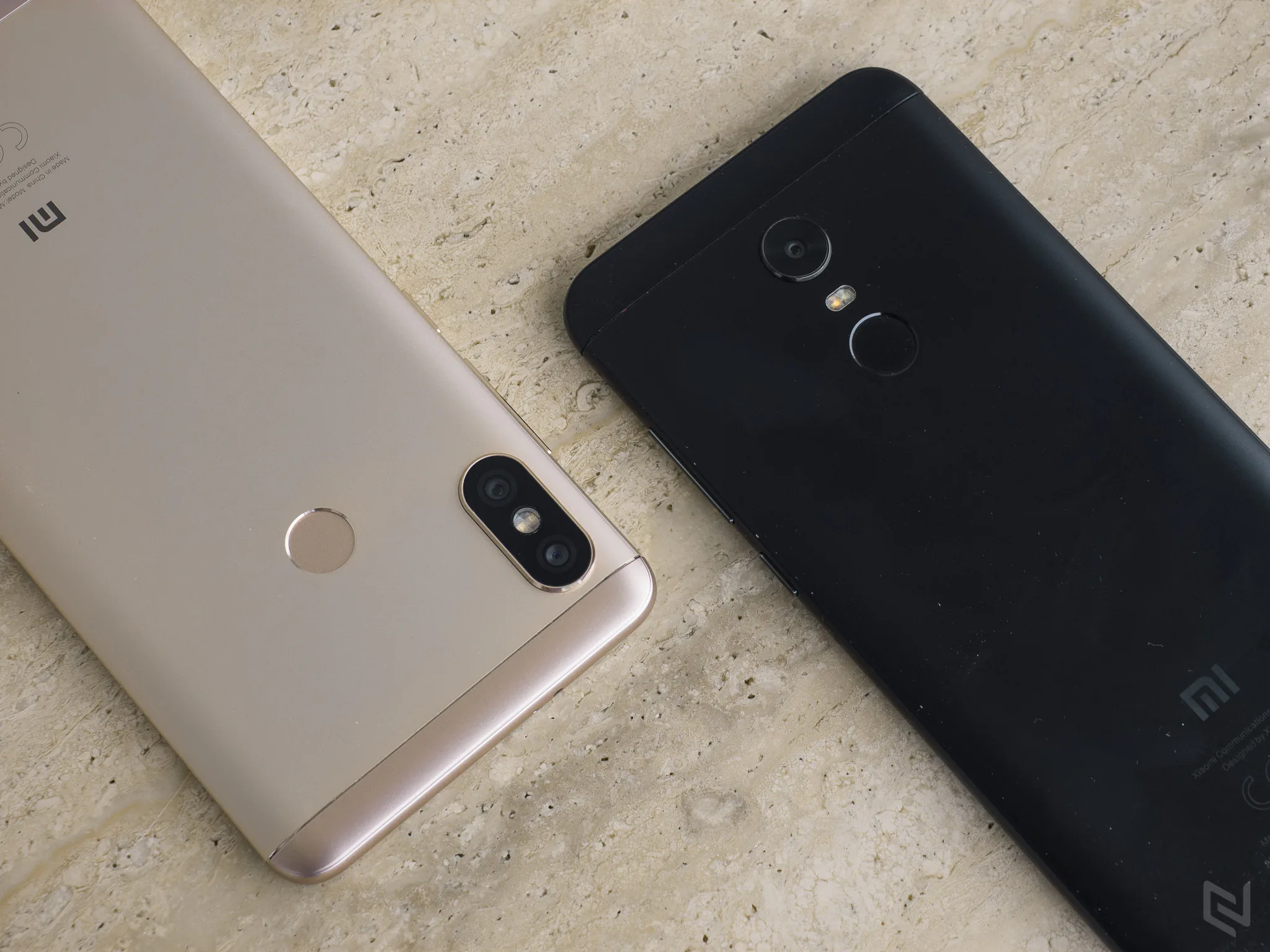 Xiaomi Redmi Note 5 và Redmi 5 Plus: Có nên nâng cấp? Có nên bỏ thêm tiền?