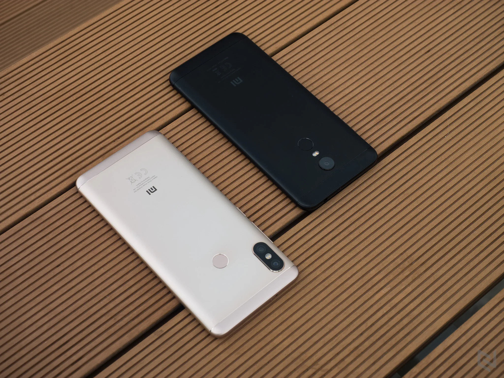 Xiaomi Redmi Note 5 và Redmi 5 Plus: Có nên nâng cấp? Có nên bỏ thêm tiền?