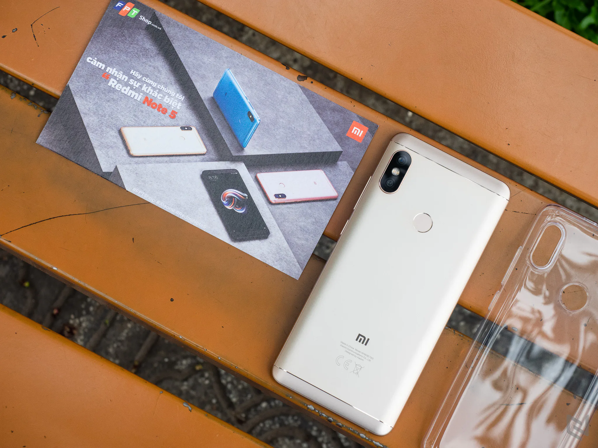 Trên tay Xiaomi Redmi Note 5: Snapdragon 636, camera kép xóa phông