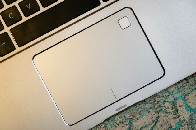 Trải nghiệm Asus Zenbook Flip UX461: Không tuyệt nhất nhưng nằm trong số tốt nhất dòng 2-in-1