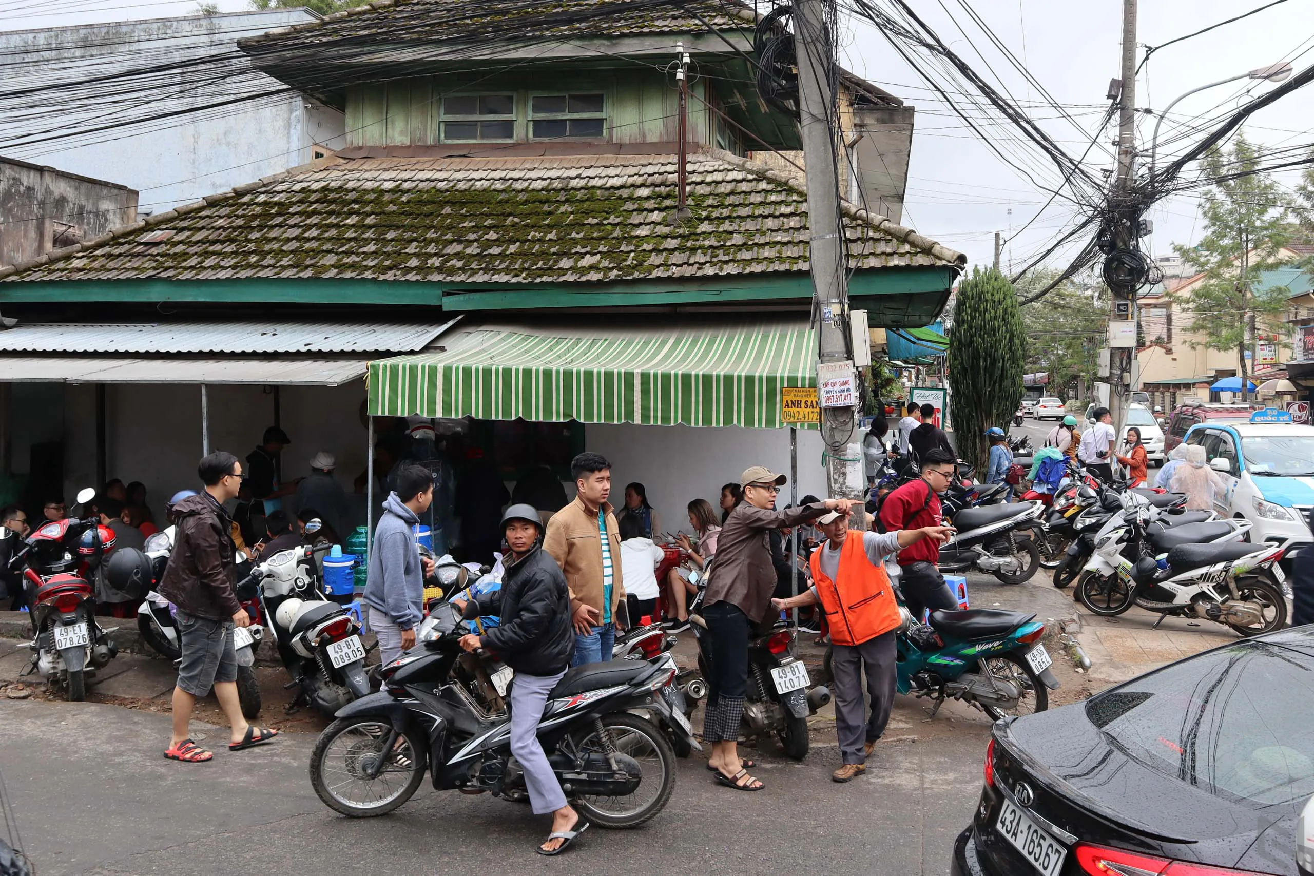 Canon M50 - Bạn đồng hành đáng tin cậy cho chuyến đi xả stress ngắn ngày
