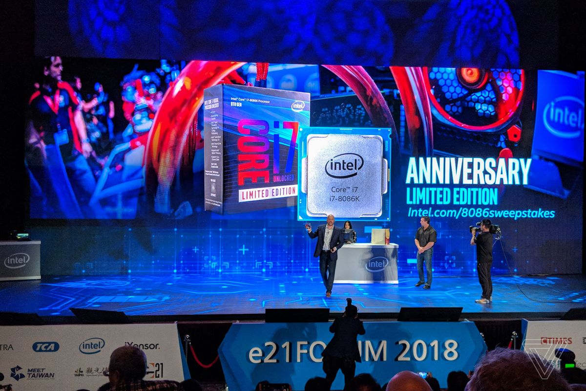 Intel tại sự kiện Computex 2018 - Intel bật mí chip khủng 28 nhân, 56 luồng