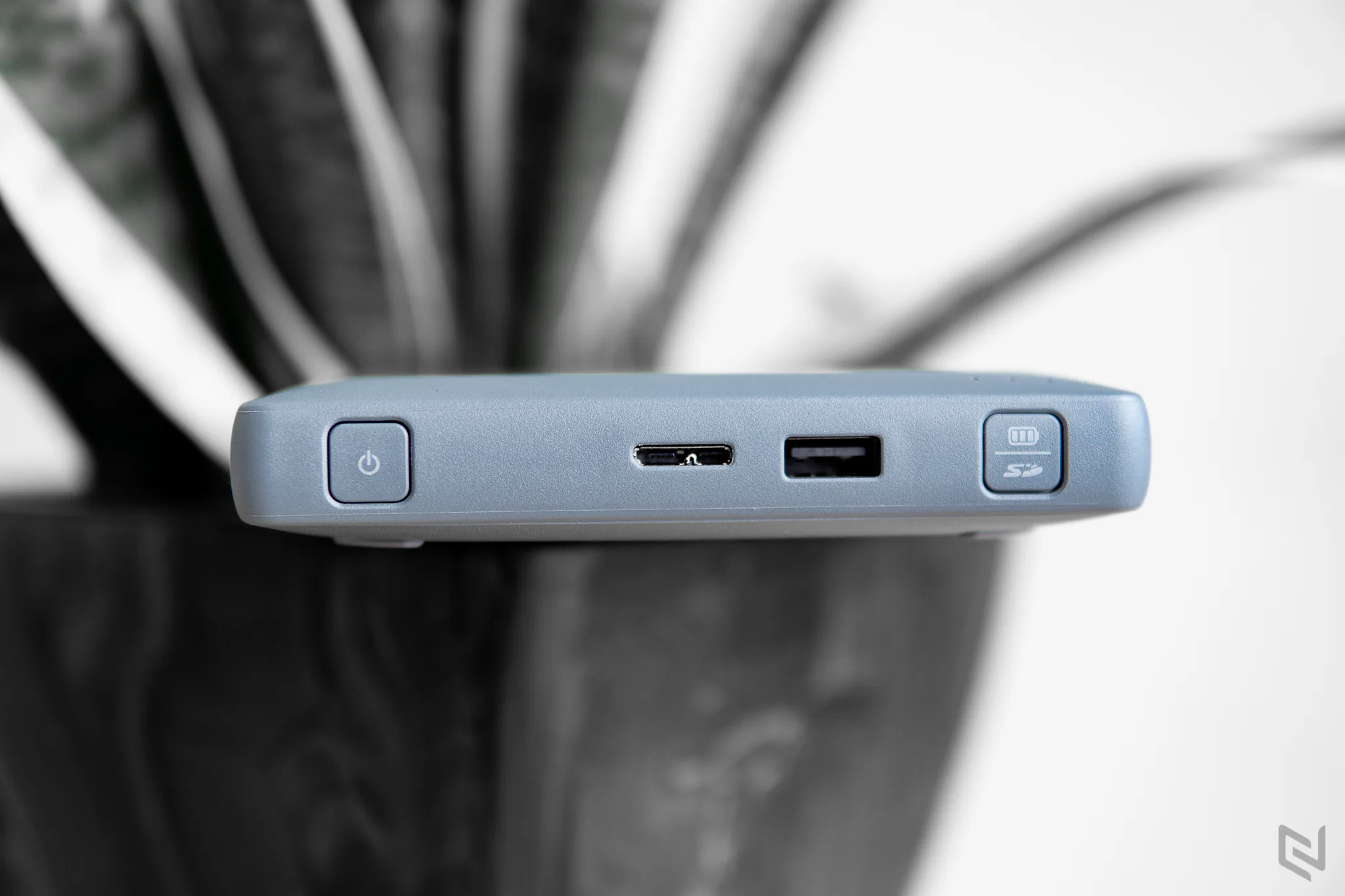 Trên tay ổ cứng di động có kết nối Wi-Fi ac WD My Passport Wireless SSD