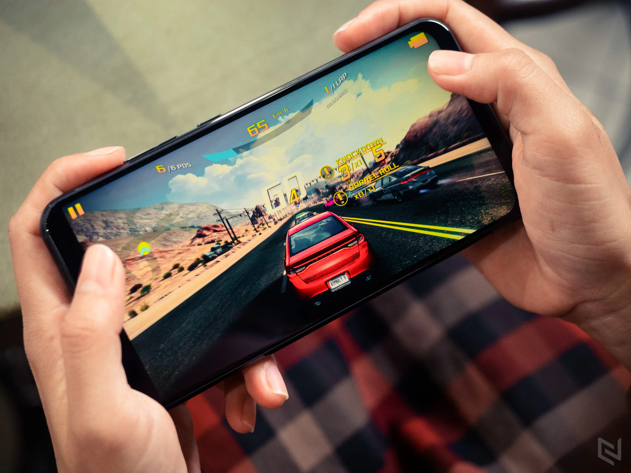 Đánh giá ZenFone 5: Tiếp tục là một chiếc điện thoại tốt của ASUS