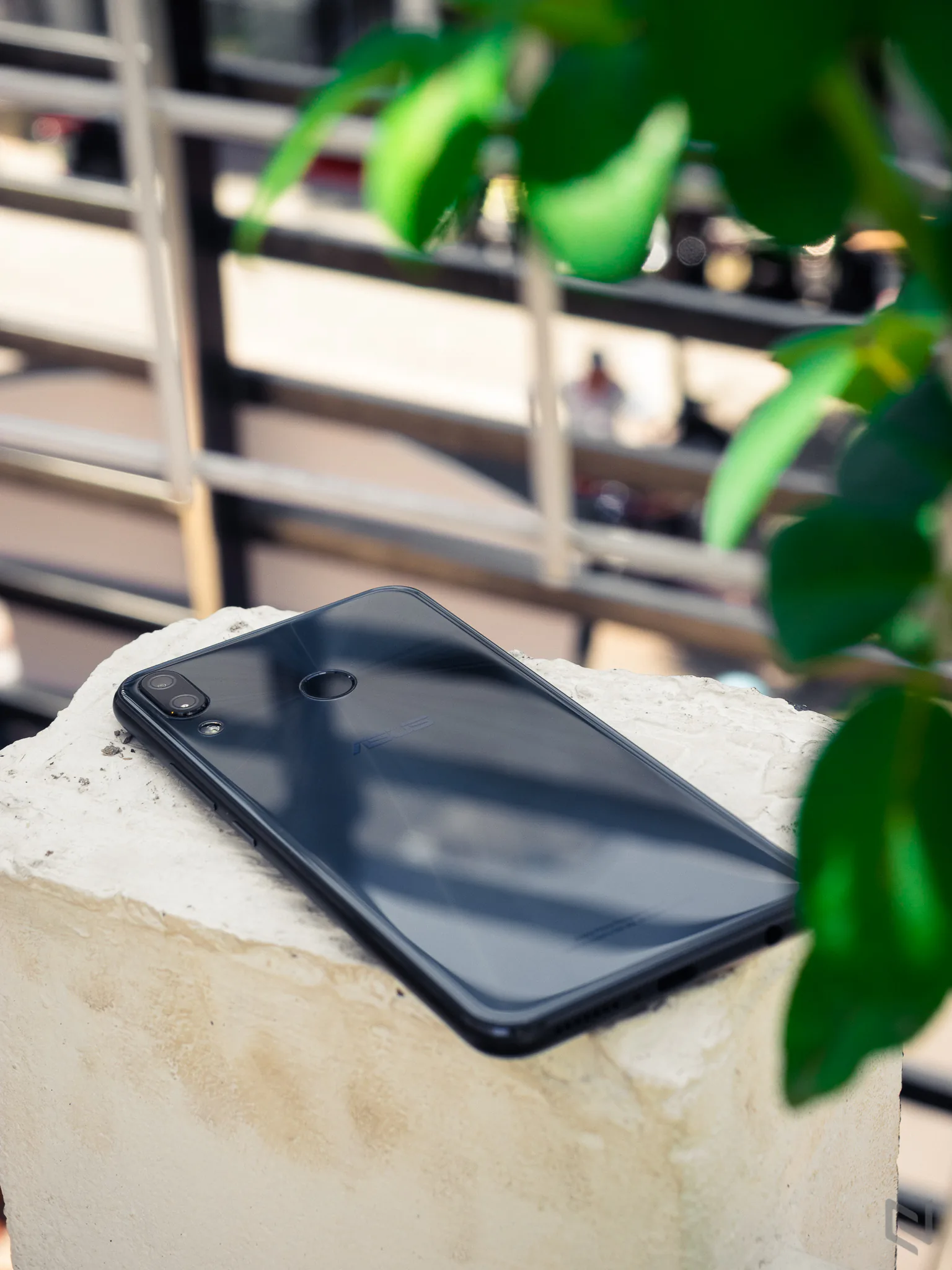 Đánh giá ZenFone 5: Tiếp tục là một chiếc điện thoại tốt của ASUS