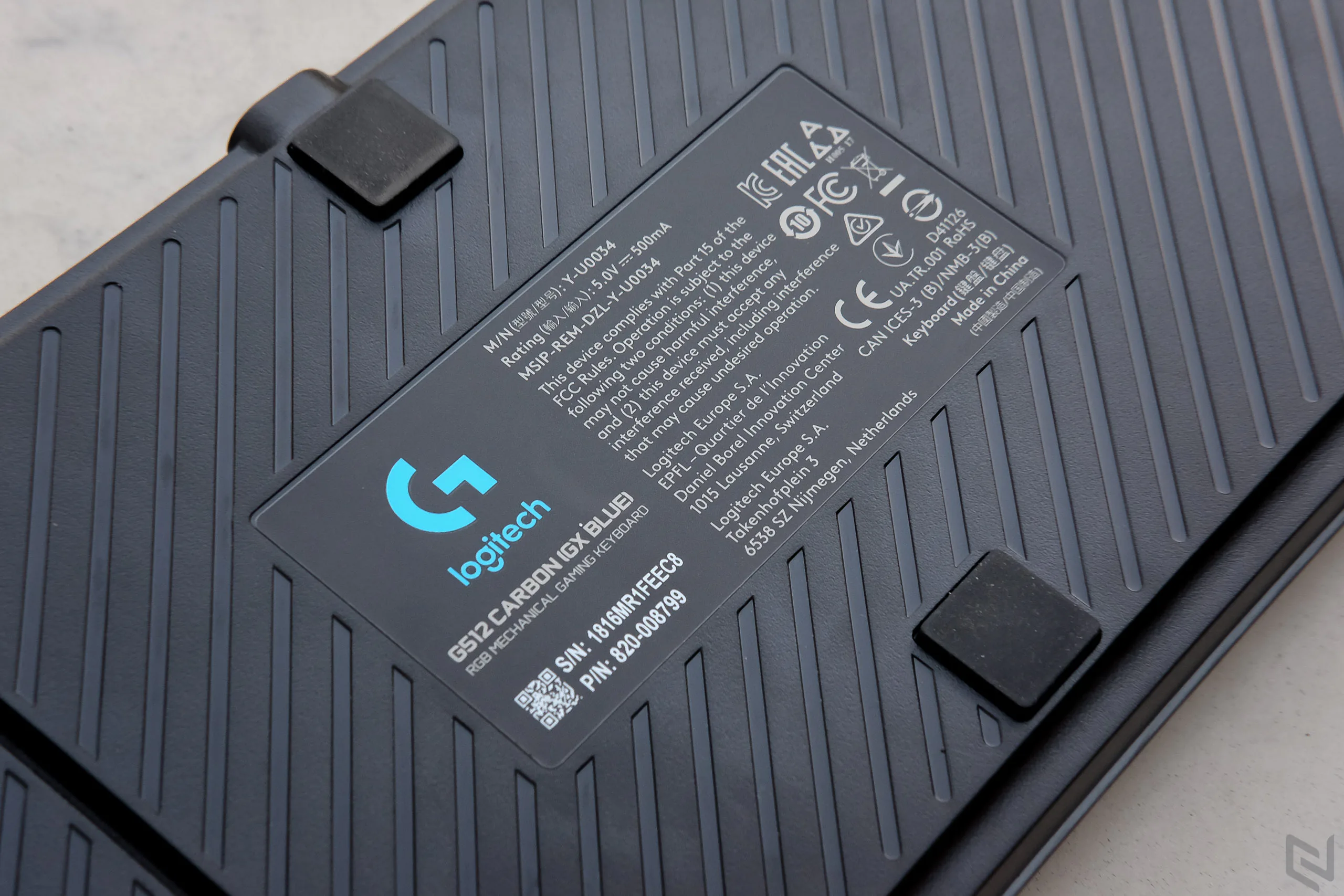 Yêu ngay từ cái nhìn đầu, đó chính là chiếc bàn phím cơ Logitech G512 Carbon GX-Blue