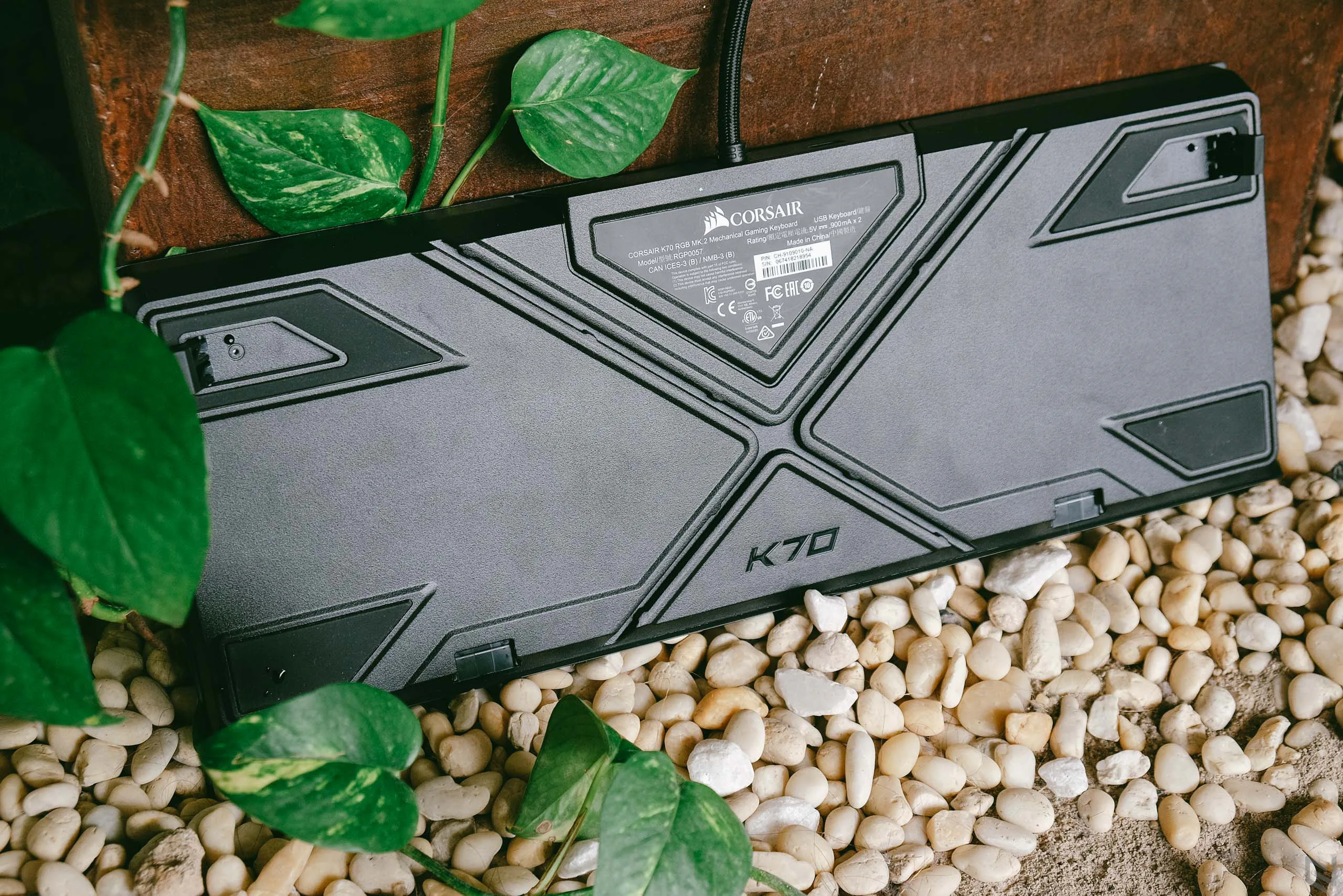 Bàn phím cơ Corsair K70 RGB MK.2 - Vẻ đẹp thật sự không đến từ hình thức bên ngoài