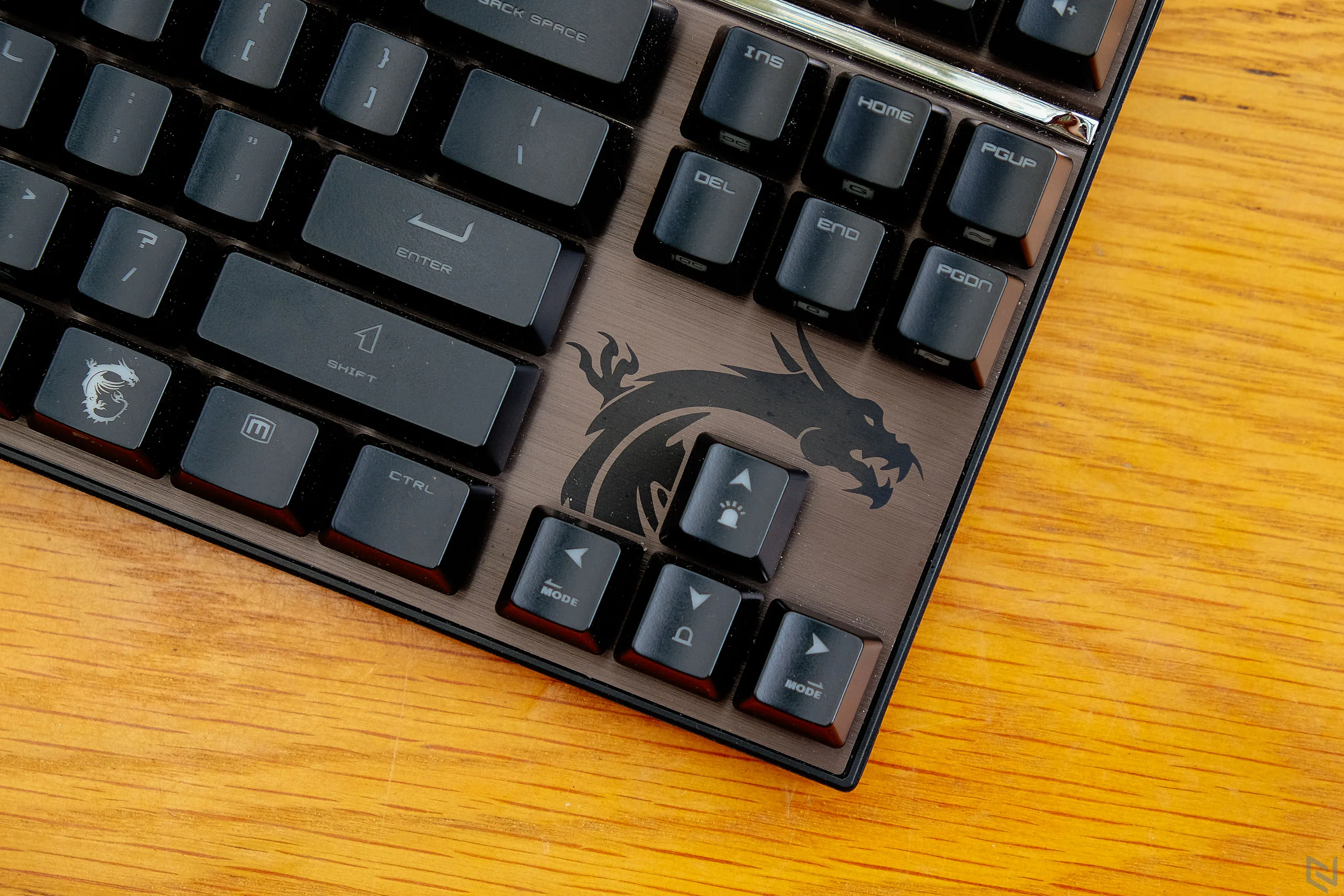 "Rồng con" Vigor GK70 - Chiếc phím cơ nhỏ gọn với vẻ ngoài mạnh mẽ