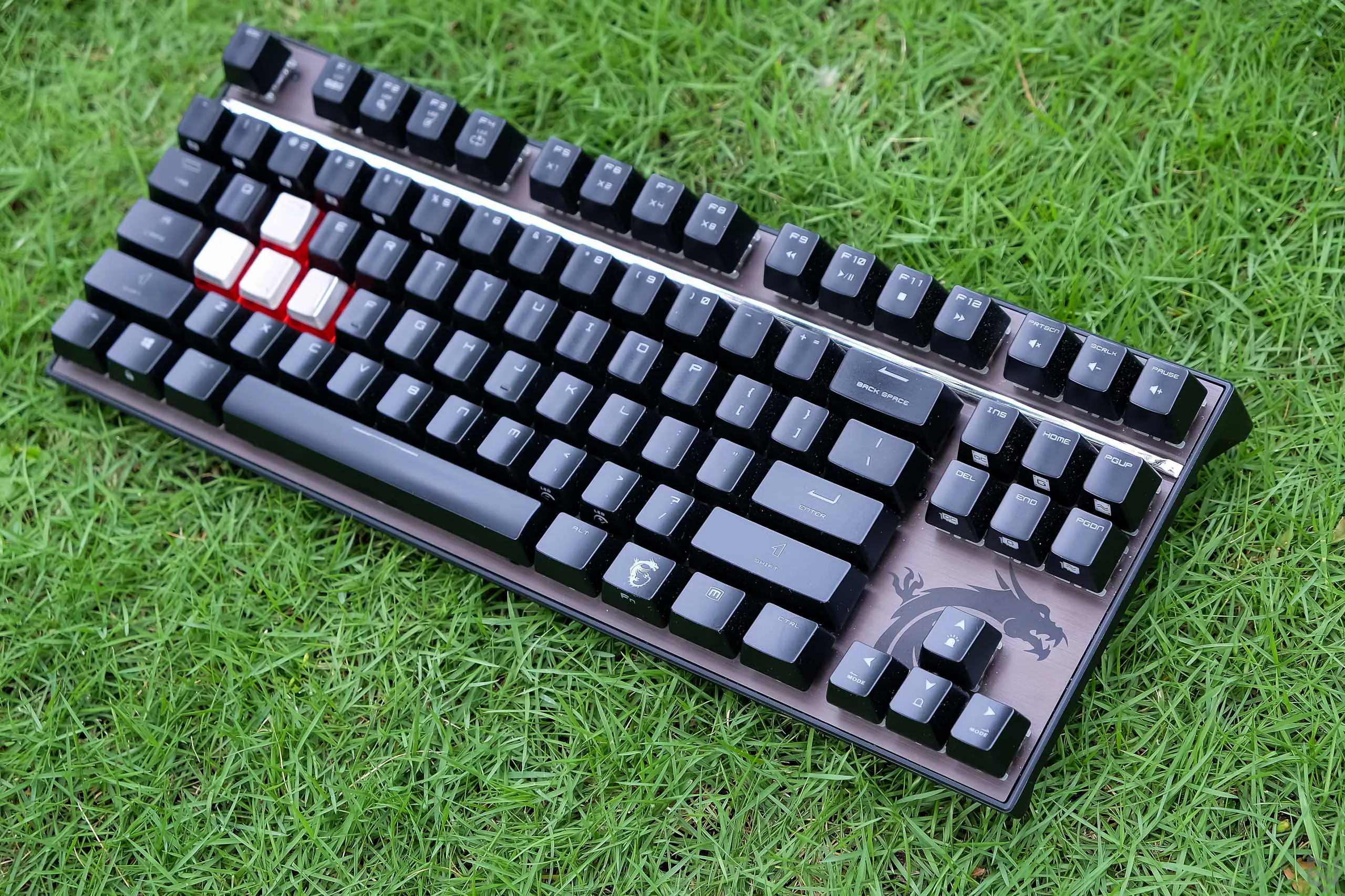 "Rồng con" Vigor GK70 - Chiếc phím cơ nhỏ gọn với vẻ ngoài mạnh mẽ