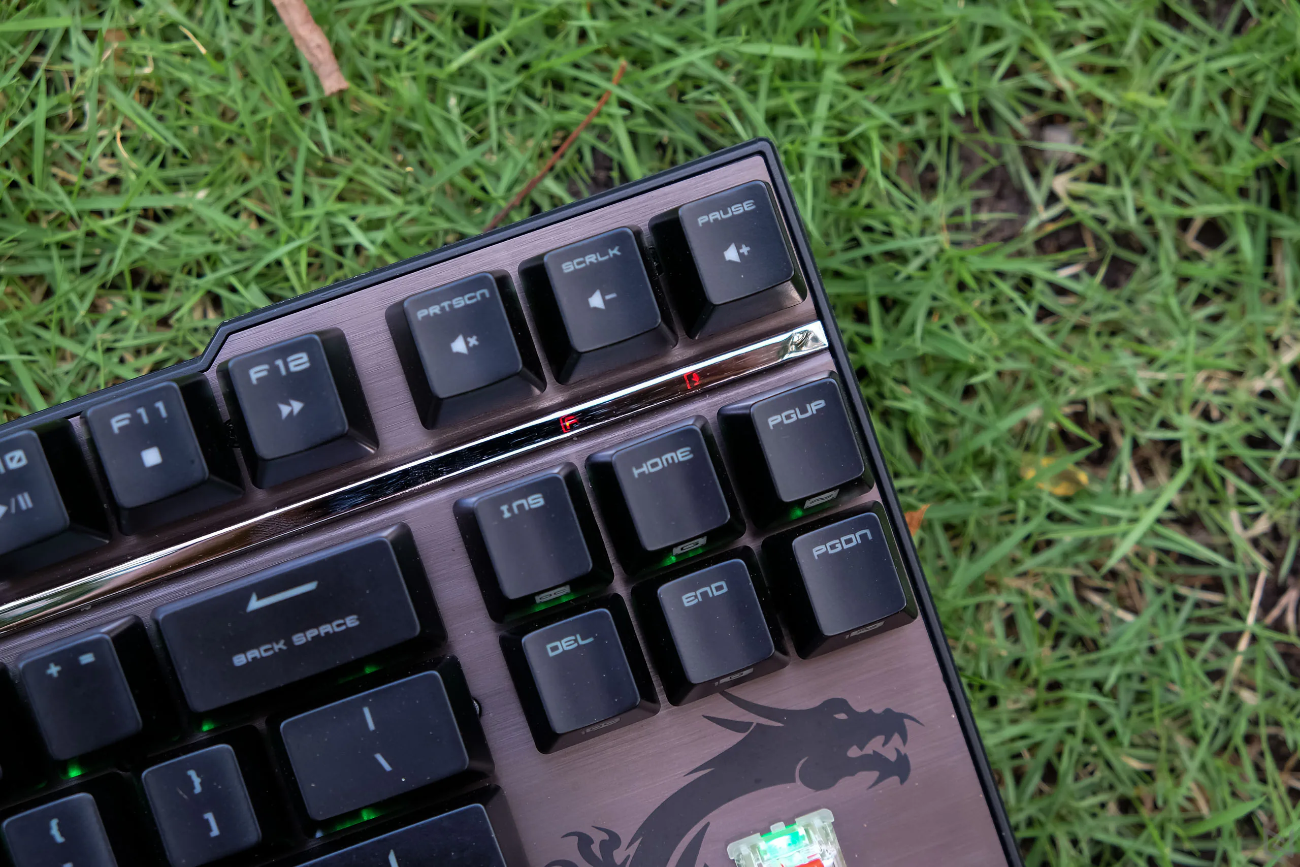 "Rồng con" Vigor GK70 - Chiếc phím cơ nhỏ gọn với vẻ ngoài mạnh mẽ