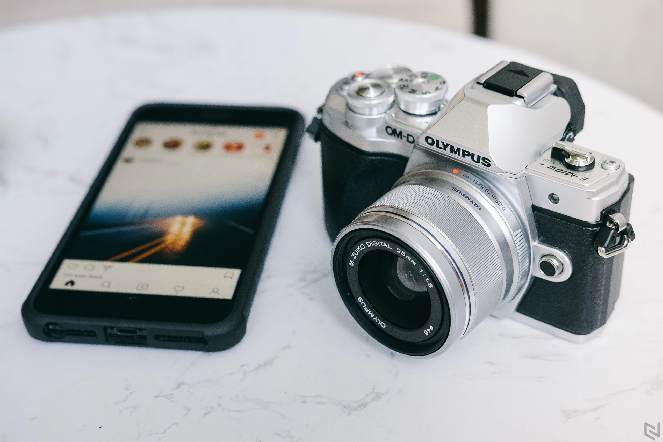 Olympus tập trung hoàn toàn vào Micro Four Thirds vì Full-Frame không dành cho mọi người