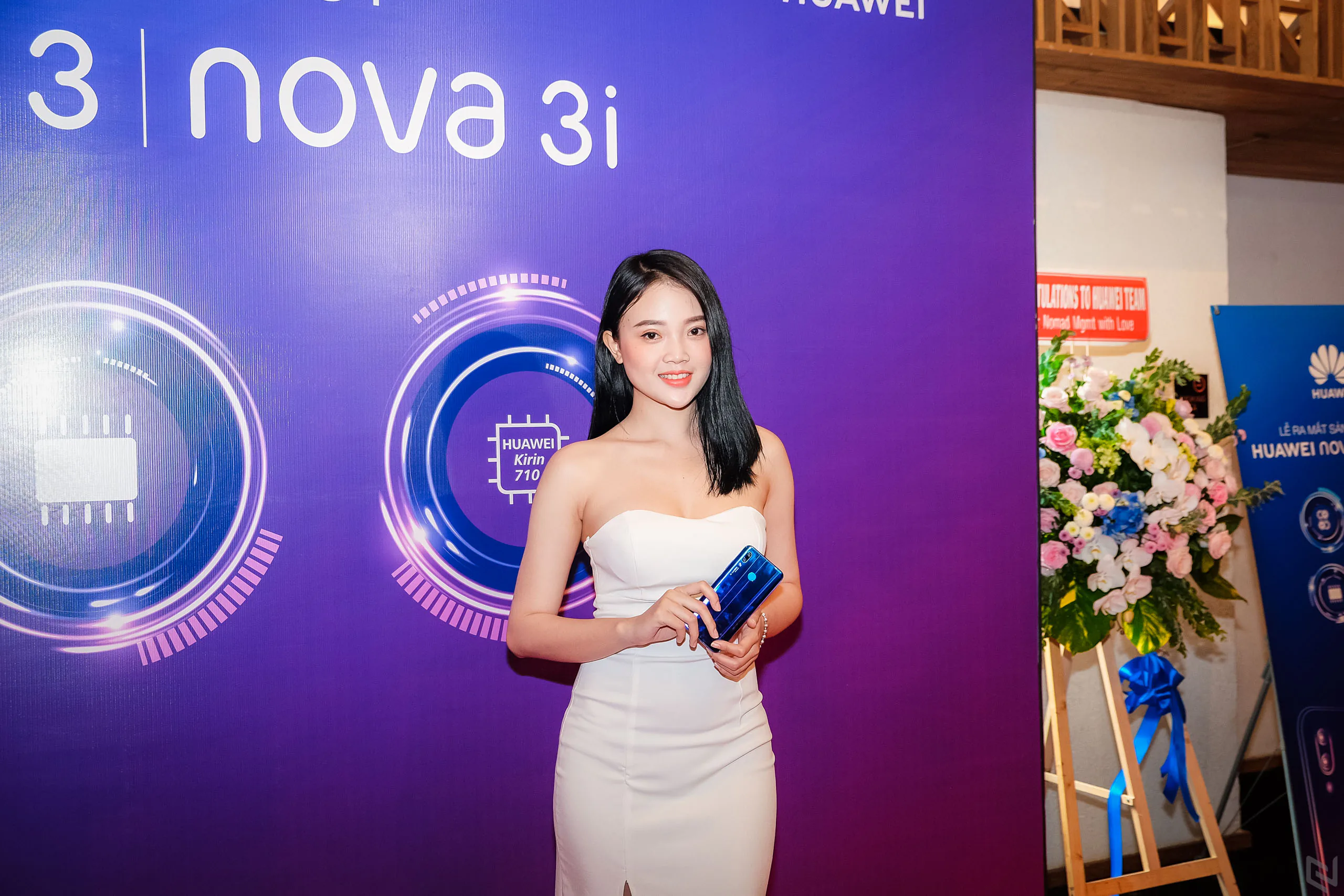Huawei Nova 3i và Nova 3 với 4 camera AI chính thức ra mắt, giá từ 6.990.000 đồng