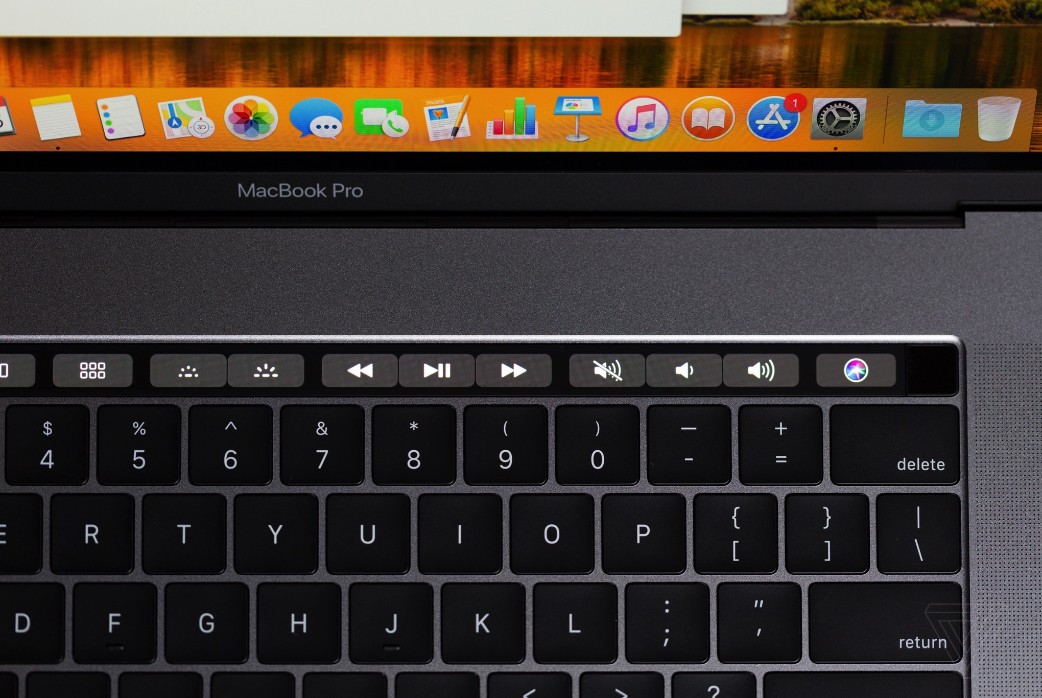 Những cảm nhận đầu tiên về MacBook Pro 15-inch mới (2018)