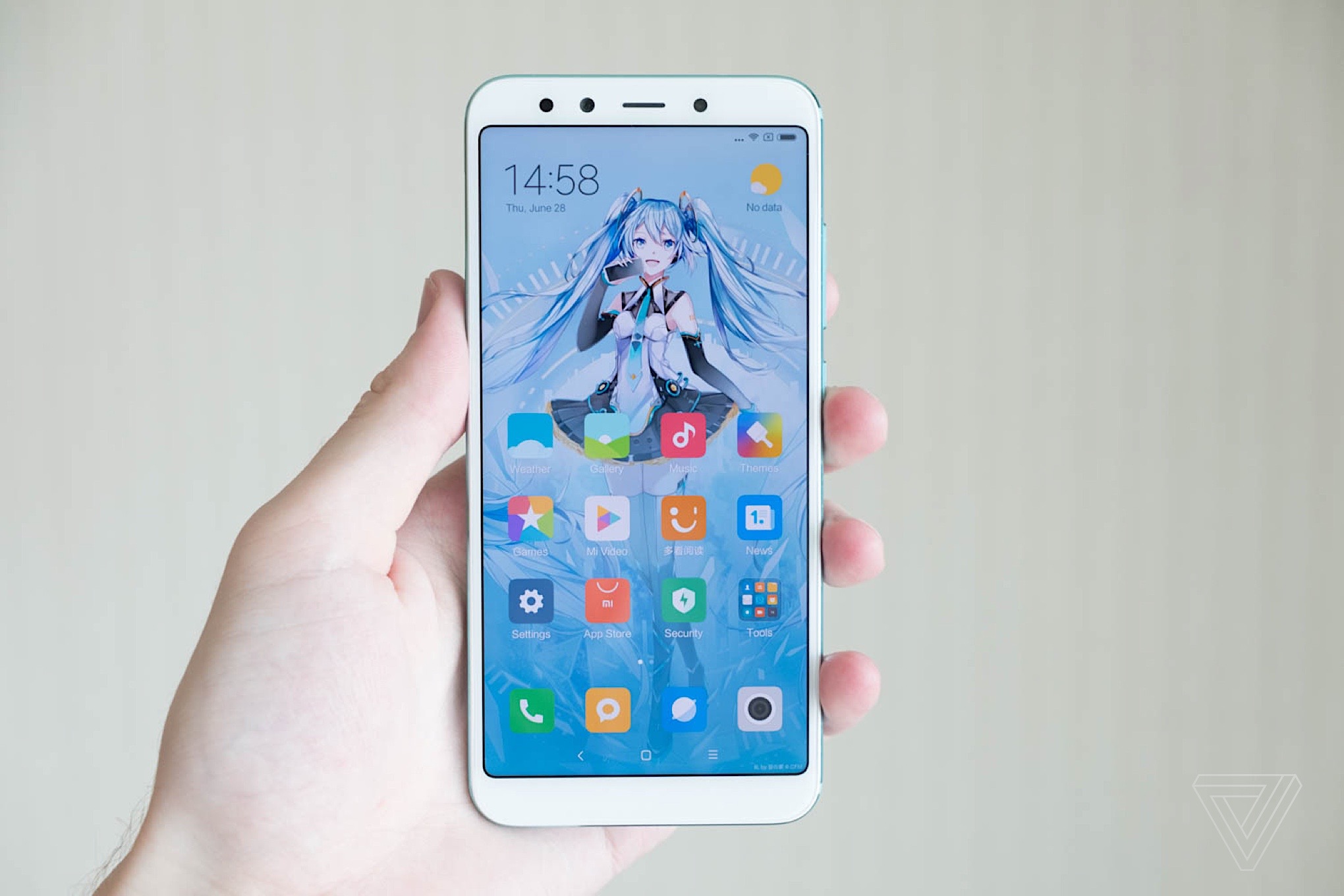 Xiaomi ra mắt Mi 6X phiên bản Hatsune Miku giới hạn 5000 máy