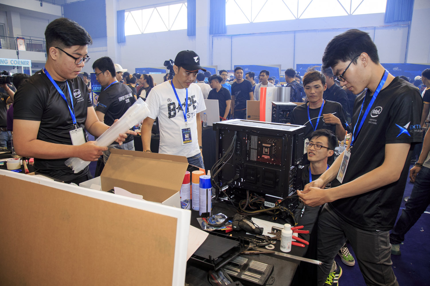 Nhìn lại những hình ảnh sôi động từ Lễ hội trình diễn máy tính lớn nhất Việt Nam – Extreme PC Master mùa 5