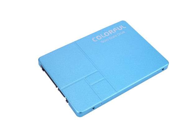 COLORFUL giới thiệu dòng ổ SSD đặc biệt SL500 Summer Edition