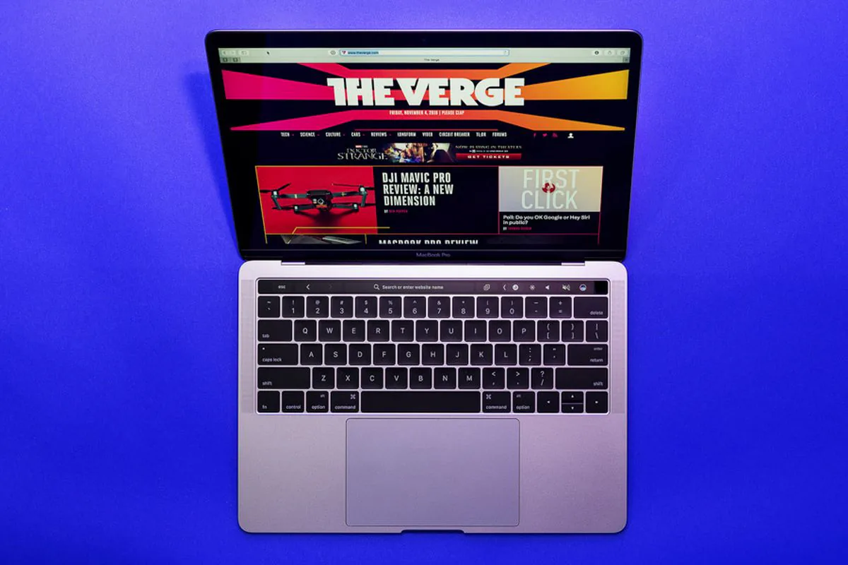 Đây là những mẫu laptop mỏng, nhẹ và tốt nhất trong năm 2018