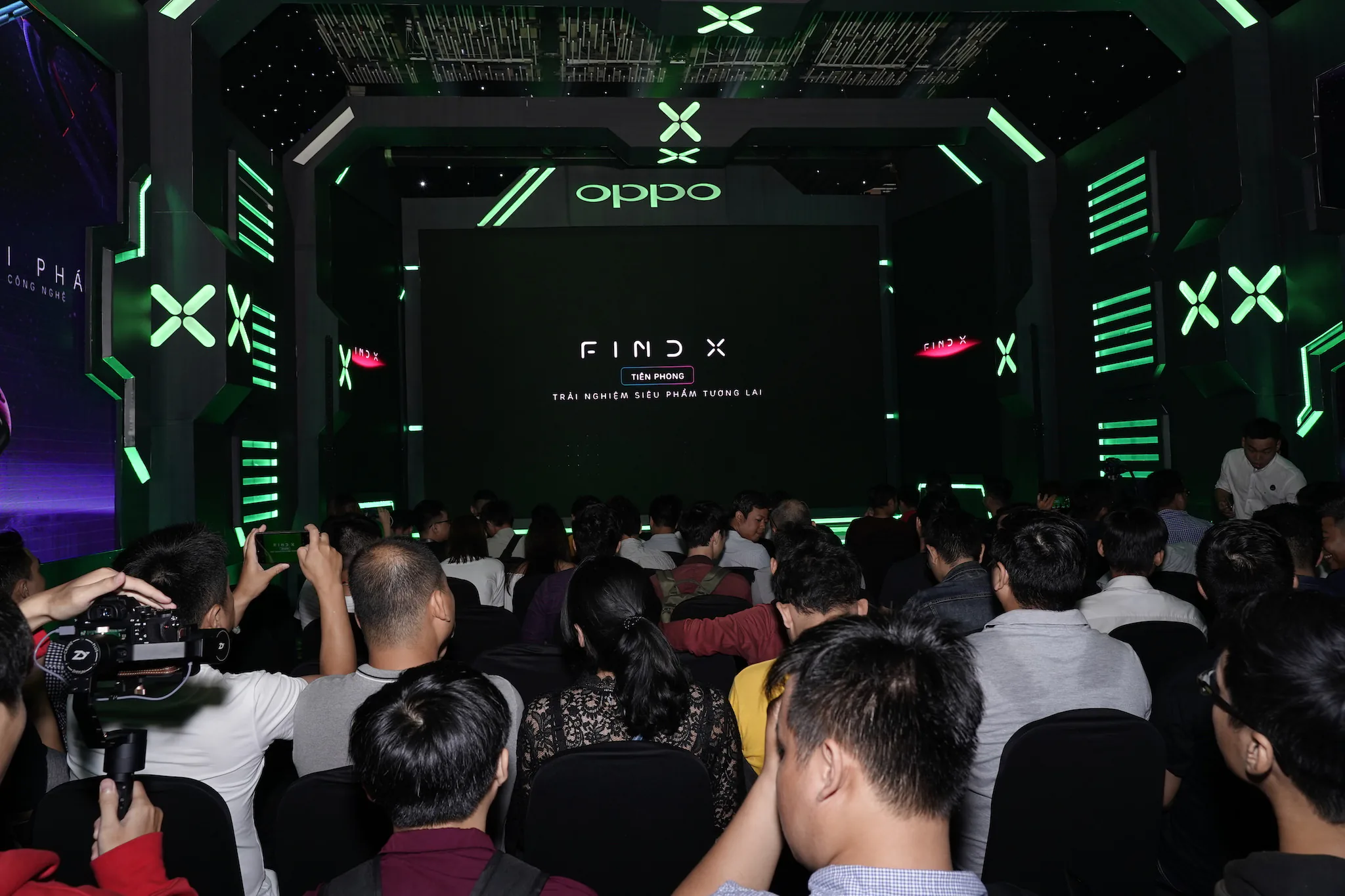 OPPO Find X và những trải nghiệm khác biệt tại Việt Nam
