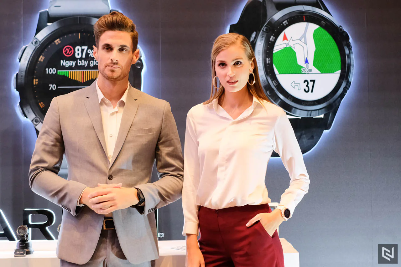 Garmin trình làng dòng fēnix 5 Plus và vívoactive 3 Music