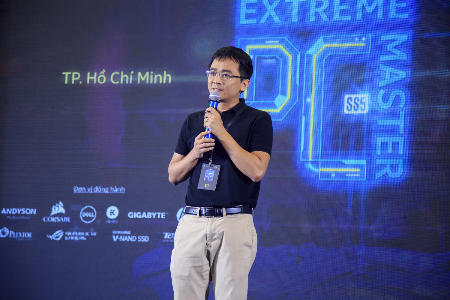 Nhìn lại những hình ảnh sôi động từ Lễ hội trình diễn máy tính lớn nhất Việt Nam – Extreme PC Master mùa 5
