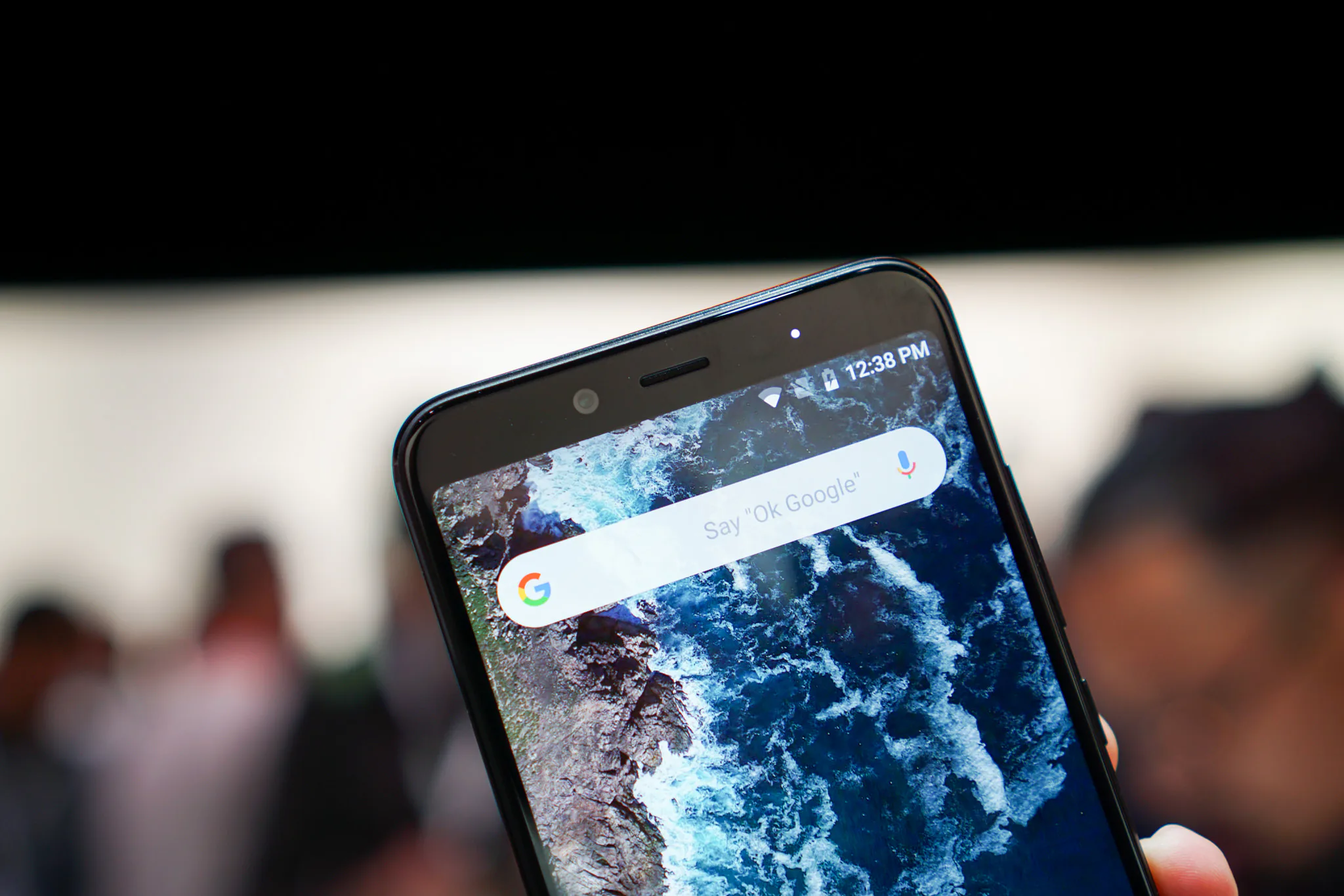 Xiaomi ra mắt hai mẫu smartphone Android One thế hệ mới Mi A2 và Mi A2 Lite