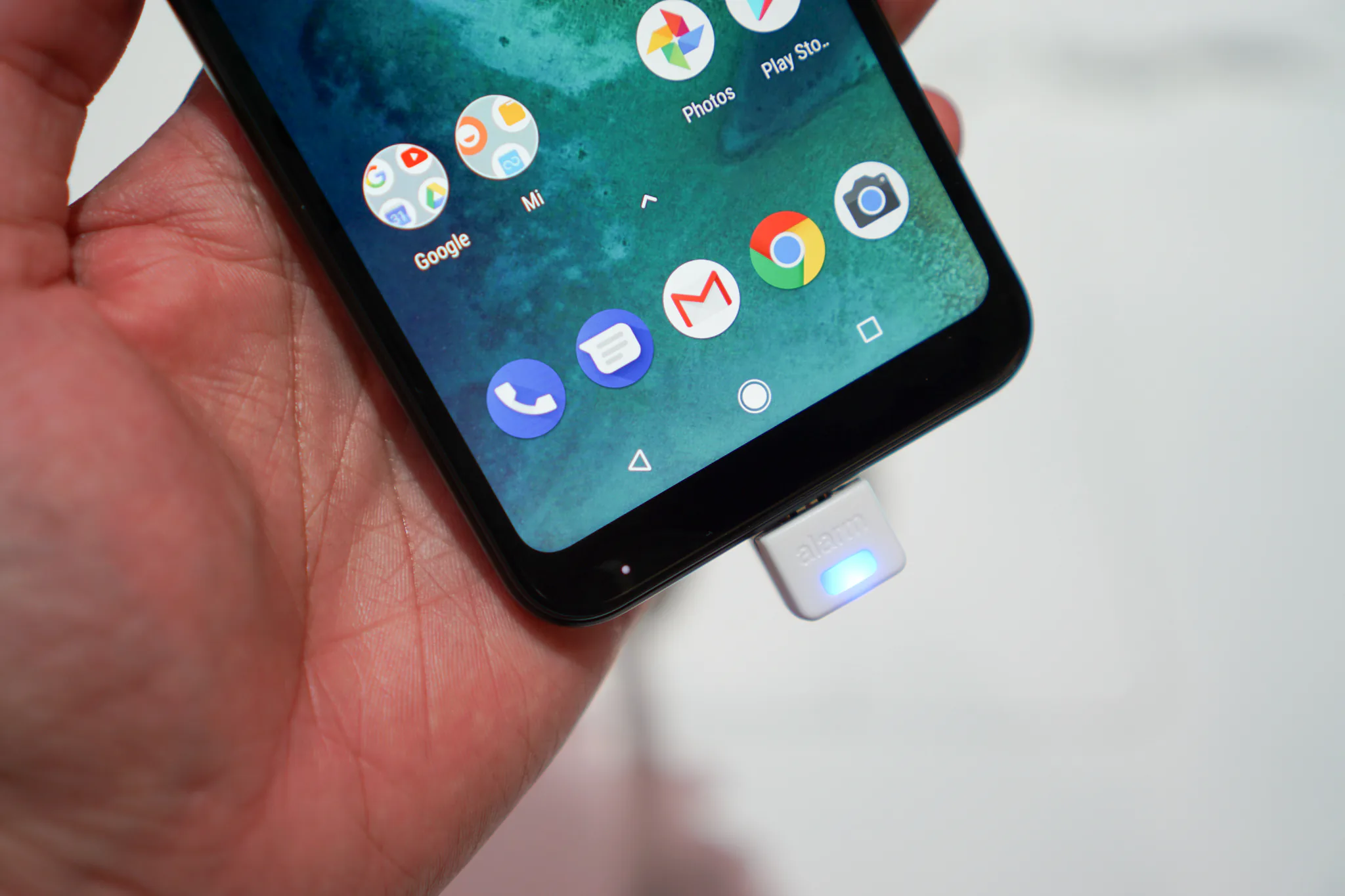 Xiaomi ra mắt hai mẫu smartphone Android One thế hệ mới Mi A2 và Mi A2 Lite