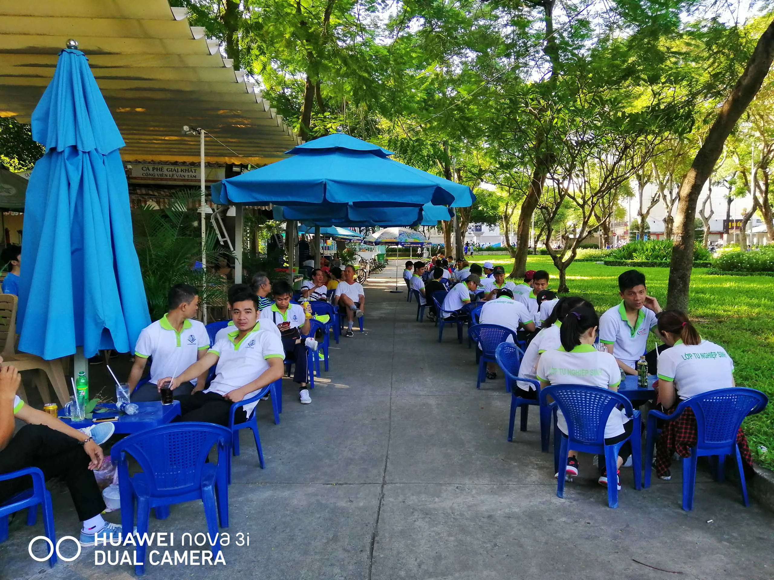 Huawei Nova 3i - Khi AI trở thành xu hướng, liệu nó có thực sự giúp bạn có một bức ảnh đẹp?