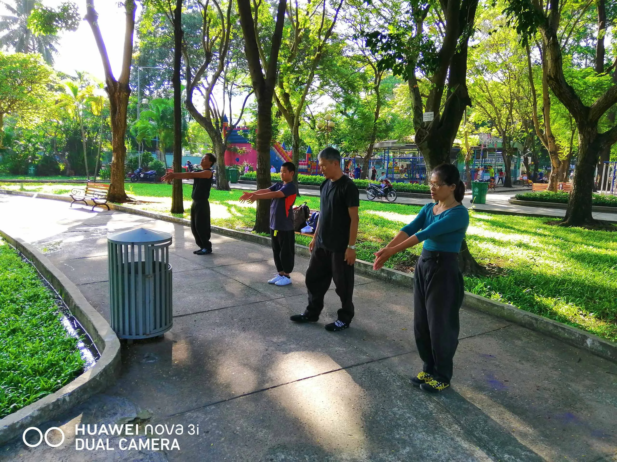 Huawei Nova 3i - Khi AI trở thành xu hướng, liệu nó có thực sự giúp bạn có một bức ảnh đẹp?