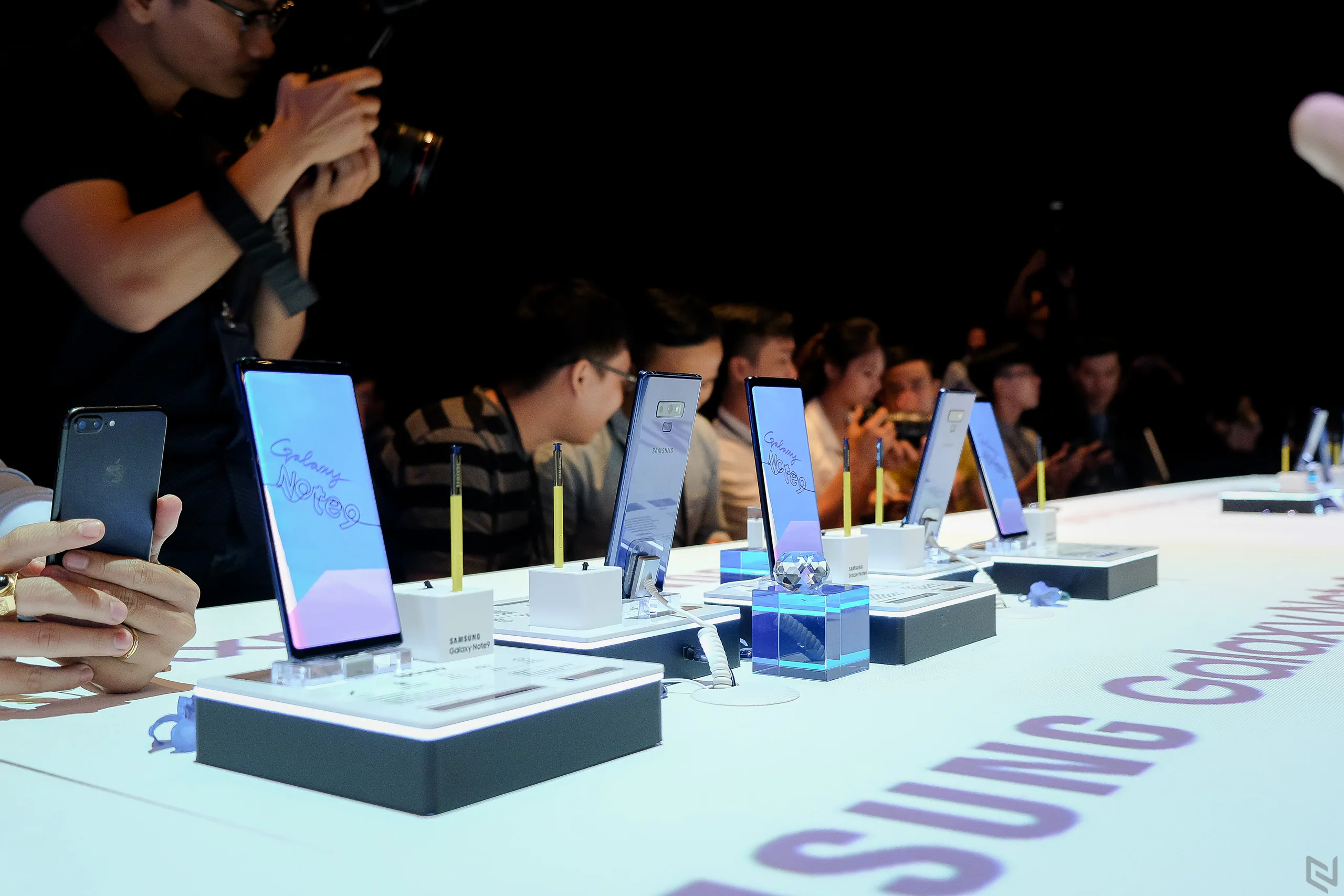 Galaxy Note9 chính thức ra mắt tại Việt Nam, tặng kèm nhiều ưu đãi cho khác hàng đặt hàng sớm