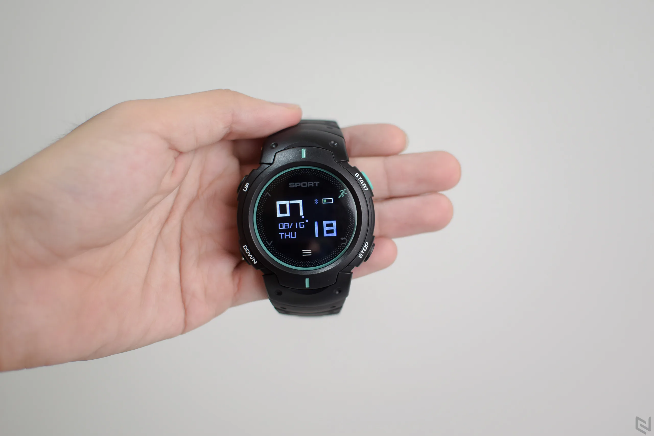 Đánh giá smartband DT NO.1 F13 thêm một lựa chọn hấp dẫn trong phân khúc phổ thông